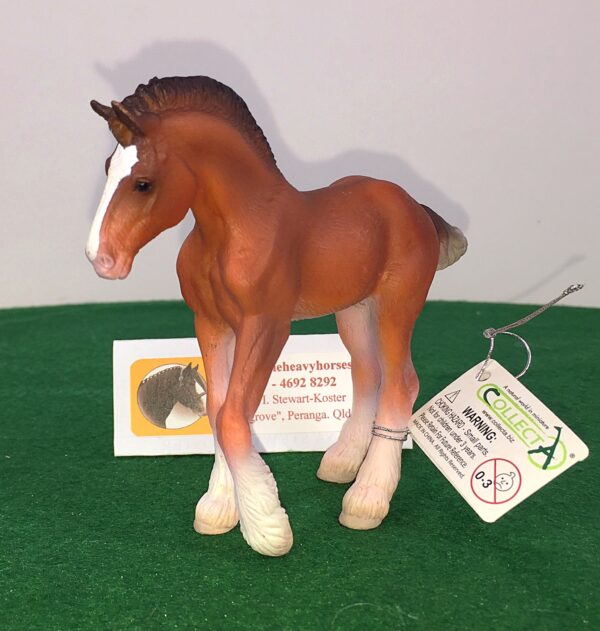 The Bay Clydesdale Foal is a miniature replica. From the Collecta brand it is great quality and collectable.