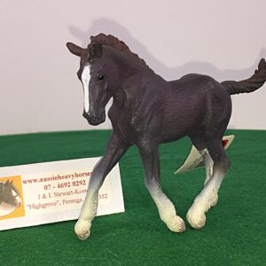 The Black Shire Foal is a miniature replica of Shire foal. Being of the Collecta brand it is great quality.