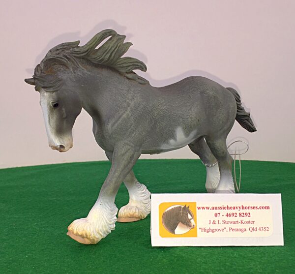 The Grey Clydesdale Stallion is a lifelike miniature replica of the actual horse. Being of the Collecta brand it is very popular and collectable.
