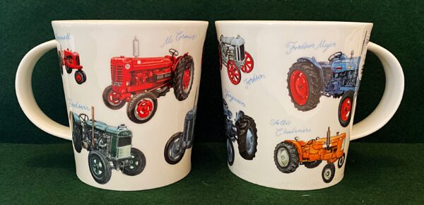 The Cairngorm Classic Tractor mug is an English fine bone china mug made by Dunoon with a 480ml capacity